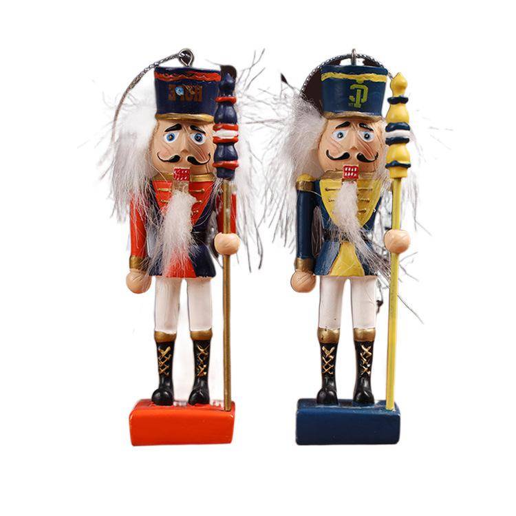 Dongguan factory custom hot -selling explosion walnut folder hand -made character resin doll handicraft ornaments