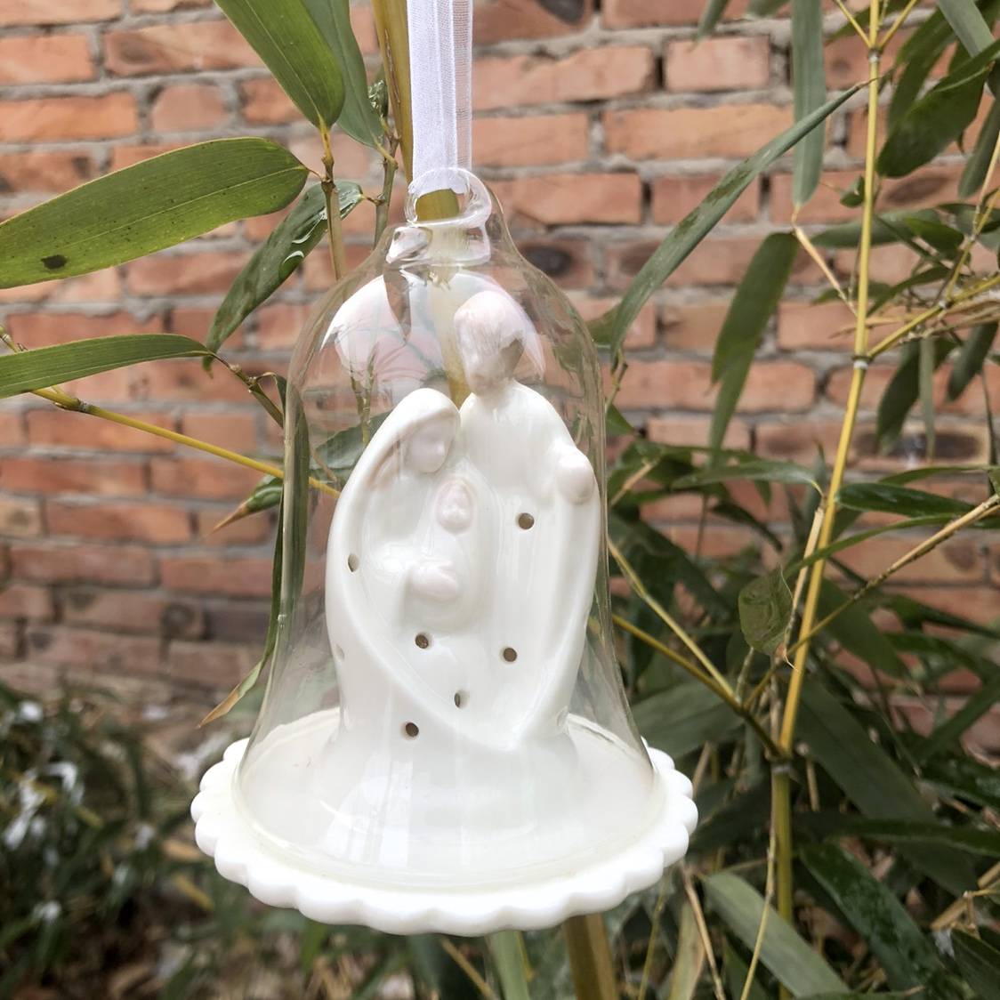 New high -end Christmas three -dimensional larvae switch pending pendant ceramic slot glass cover decorative lamp