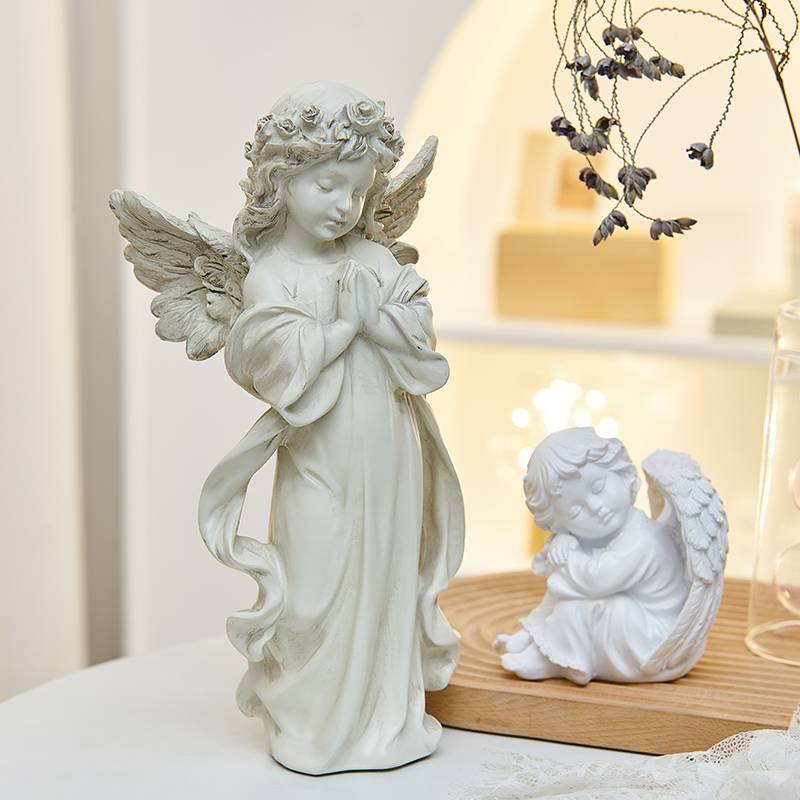 European -style retro character sculpture ornaments Creative art porch living room model room senior sense niche decoration