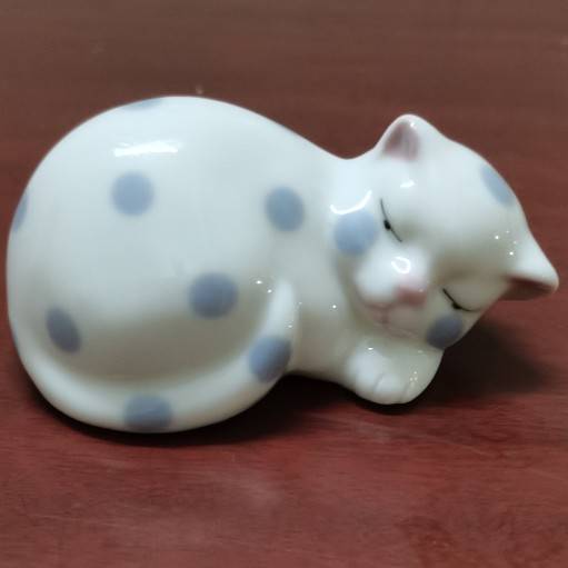 Exit original single -end hand -painted ceramics lying with cute cats all -porcelain ornaments Creative gifts and crafts