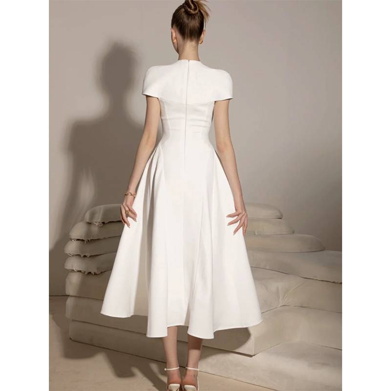 Vietnamese niche A -line shoulder white dress