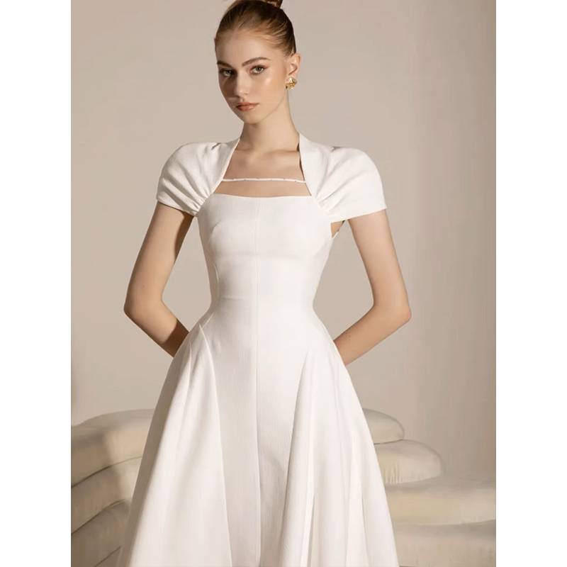 Vietnamese niche A -line shoulder white dress