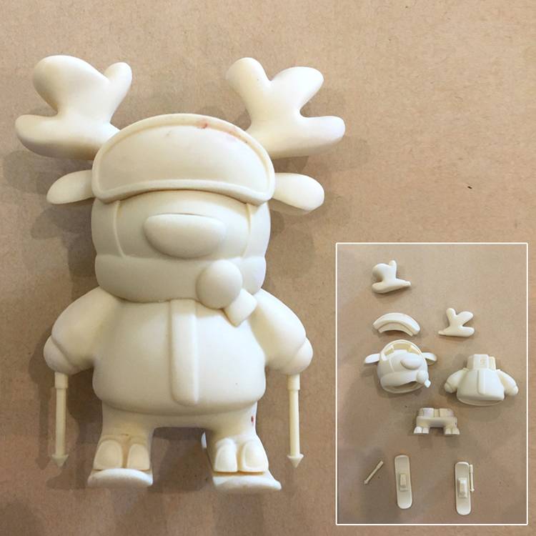 PVC resin tide playing blind box hand office custom doll customization