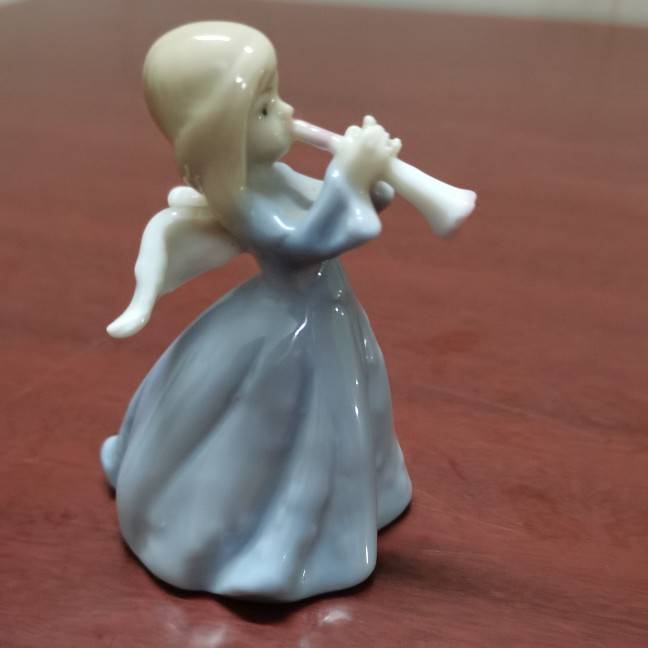 Exit original single -end hand -painted ceramic girl angel all -porcelain decoration creative gift crafts