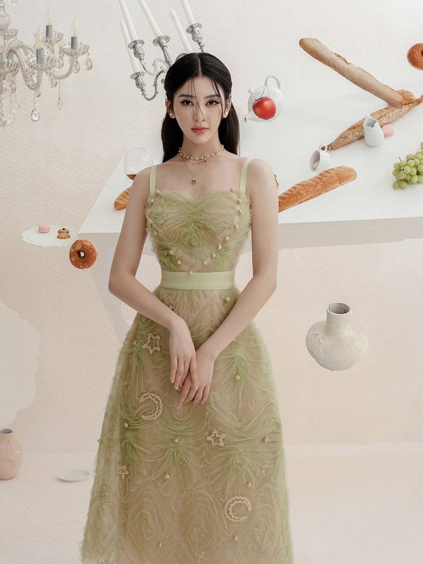 Vietnamese niche design sense suspended skirt temperament long skirt