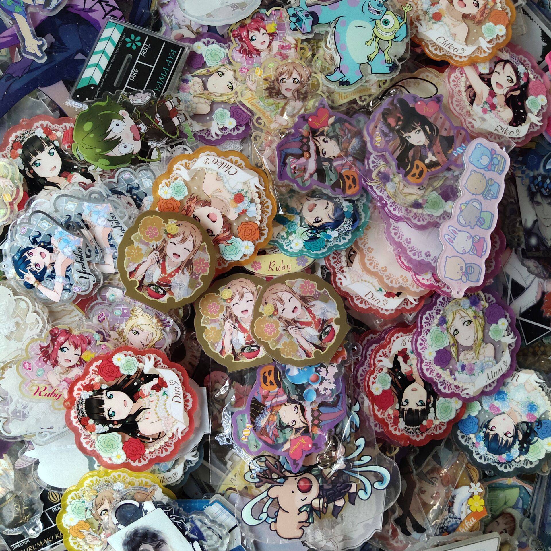 Fubuka daily single bulk rubber pendant Acrylic