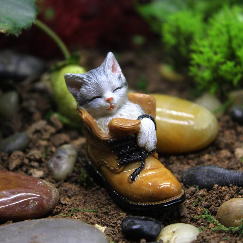 Creative Fun Cute Boots Kitten Micro Landscape Slash Flower Basin Scene Cat Model Decoration Crafts