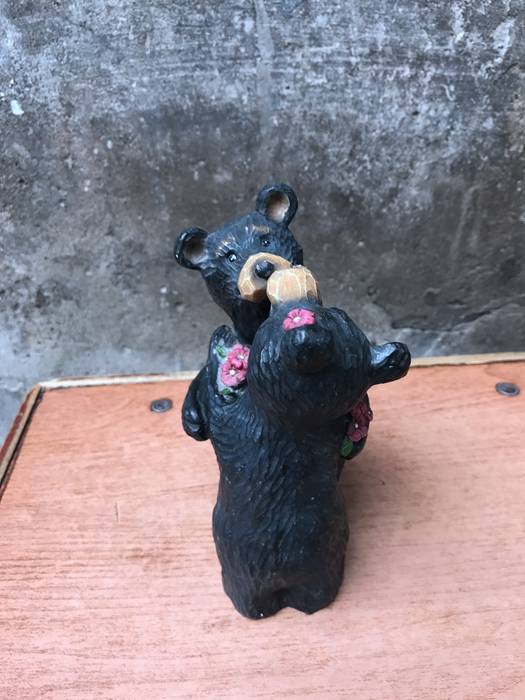 Bear sample resin carving gift home decoration