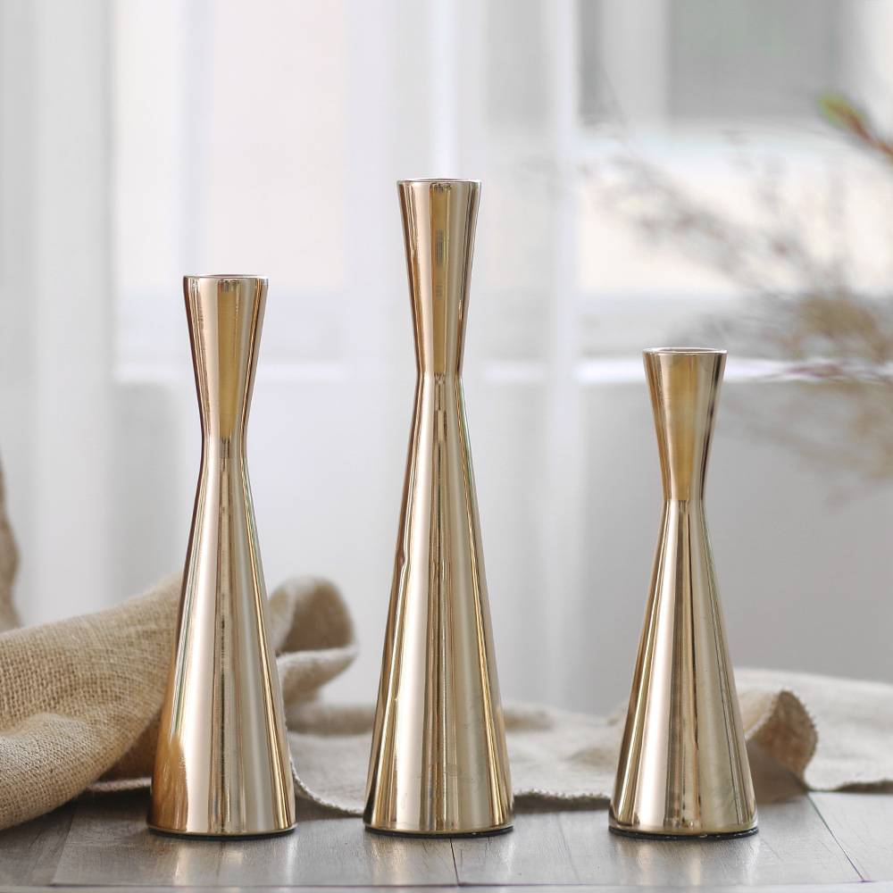 European -style new models of Xiaoman Shican Candle Candle Romantic Wedding Products Candid Light Dinner Dinner Plated Metal Candle