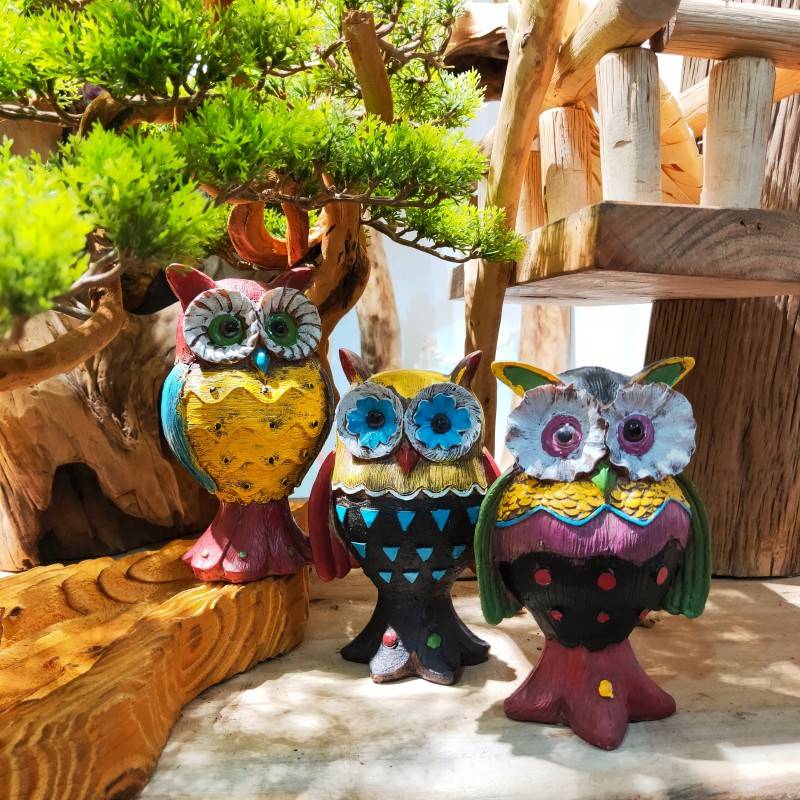 Exit tail Single -style rural simulation owl decoration Creative resin painted animal decoration birthday gift