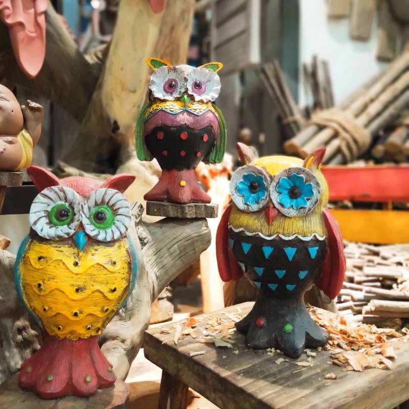 Exit tail Single -style rural simulation owl decoration Creative resin painted animal decoration birthday gift