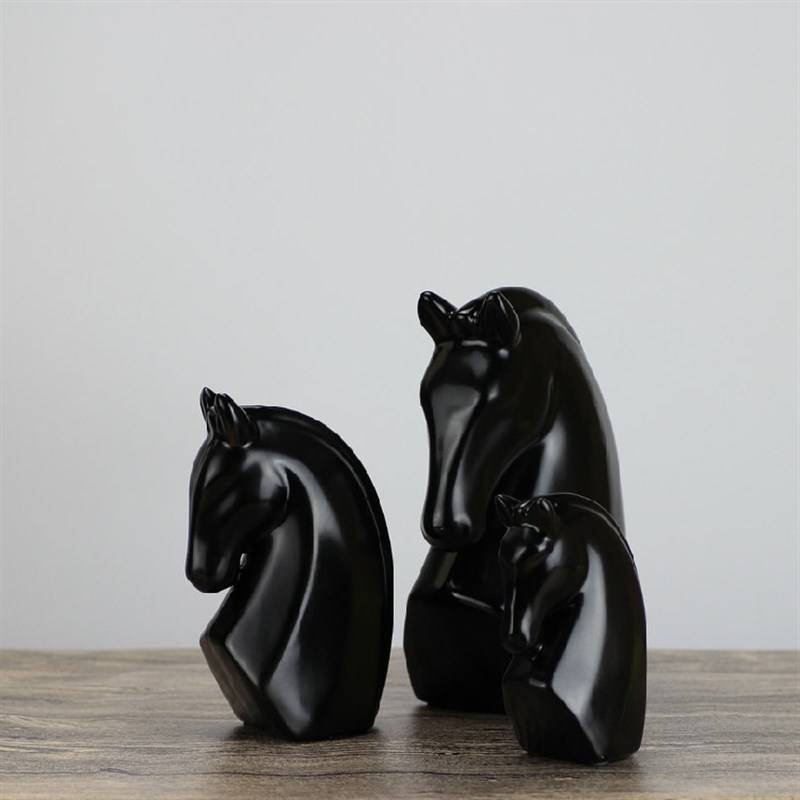 New product Jane Ouyi Ceramic White Home Model Family House Cabinet Show Decoration Horse Head Y Working Animals