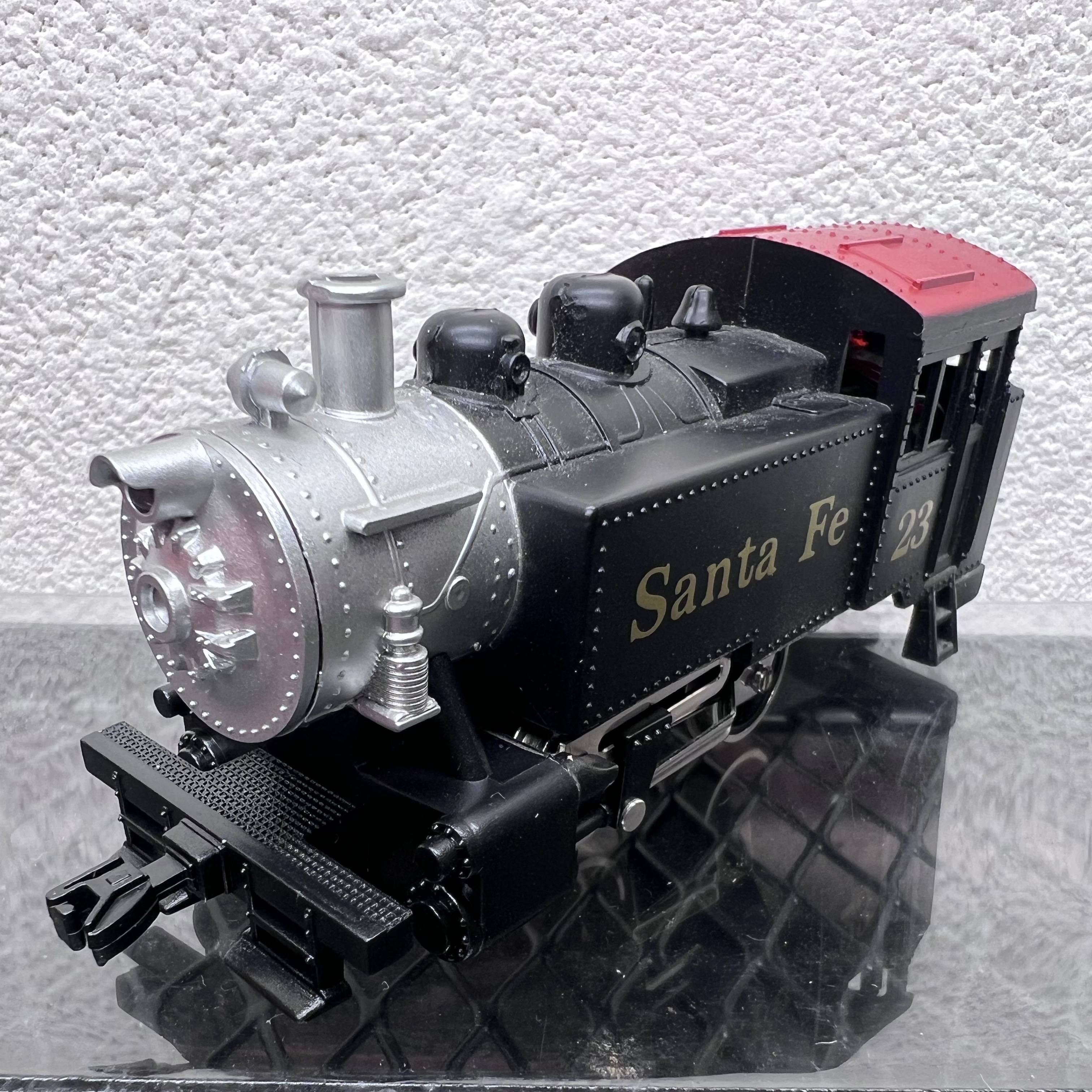 HO ratio is in line with power 1:87 Metal locomotive steam machine train sand table model ornaments