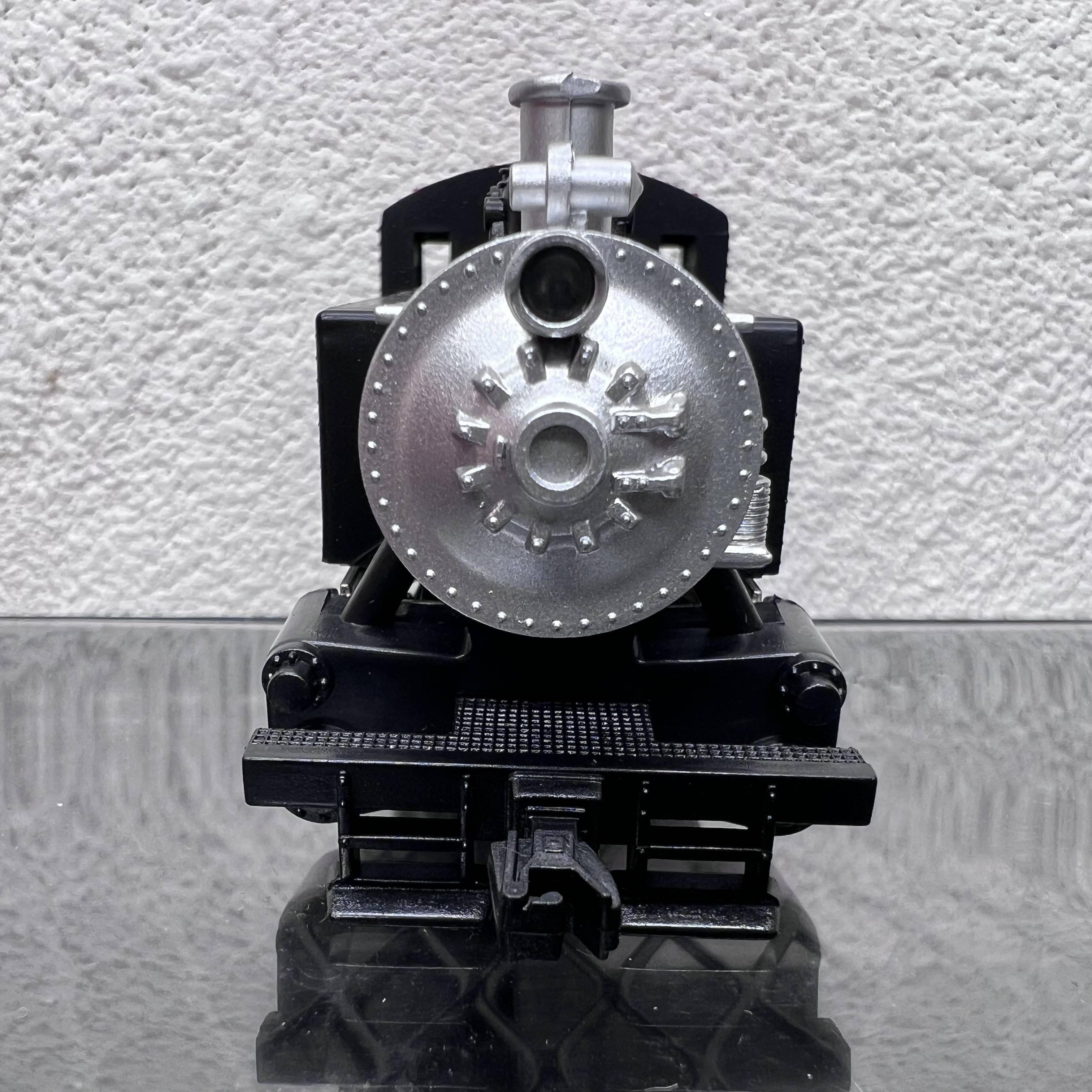 HO ratio is in line with power 1:87 Metal locomotive steam machine train sand table model ornaments