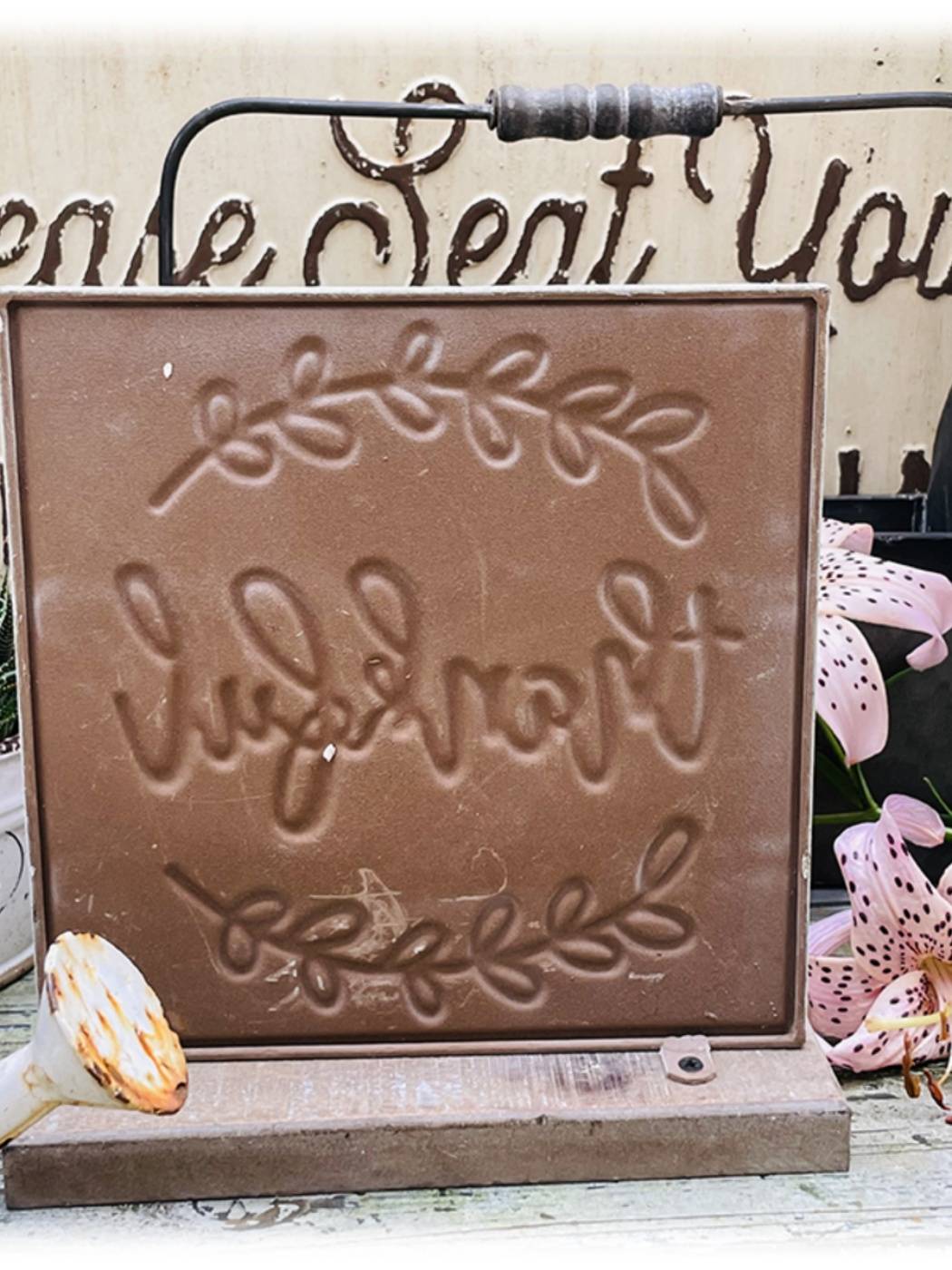 Lonely French wood+iron retro old relief decoration nostalgic style