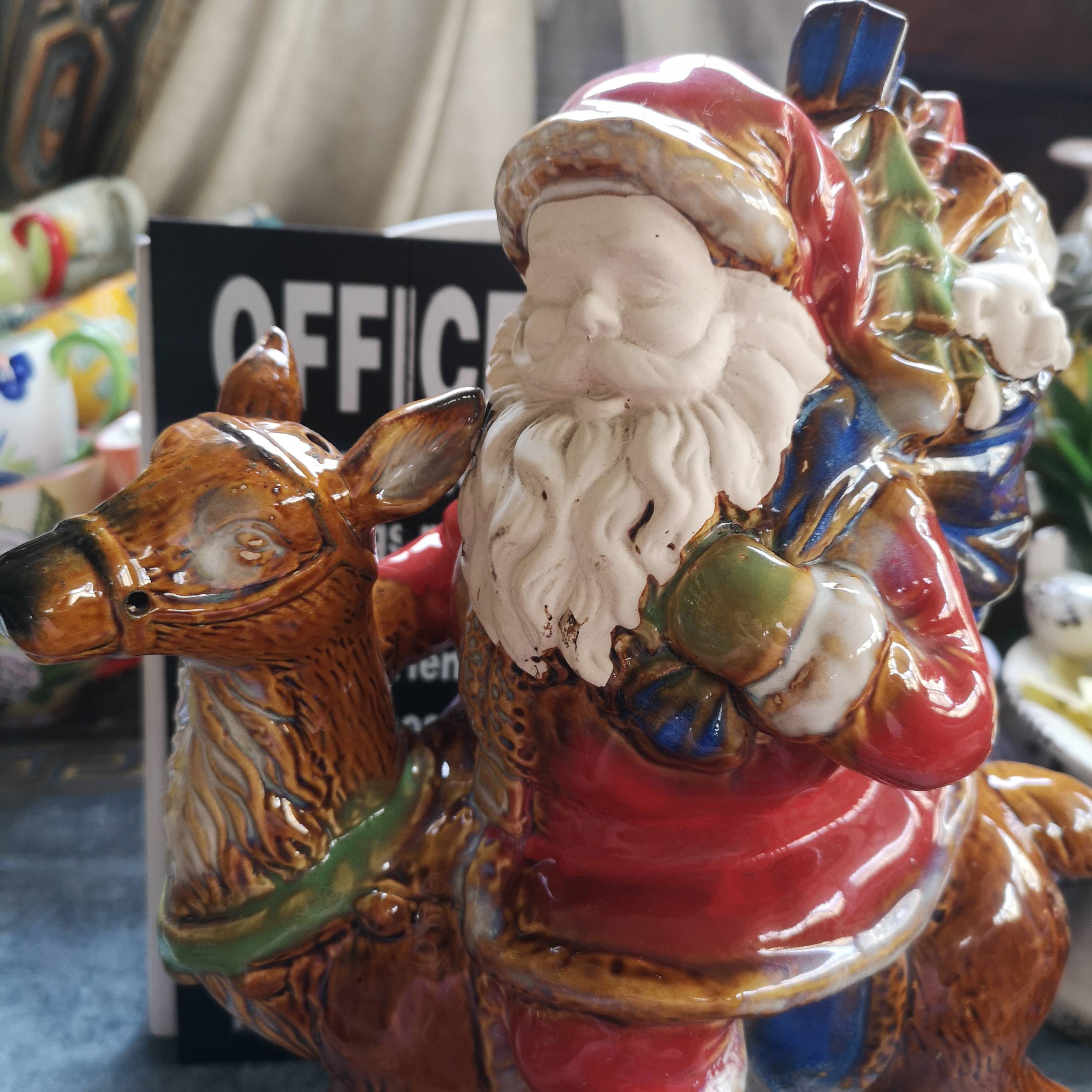 "Ink Porcelain" porcelain craft ceramic kiln becomes Santa Claus riding elk decoration Christmas decorations