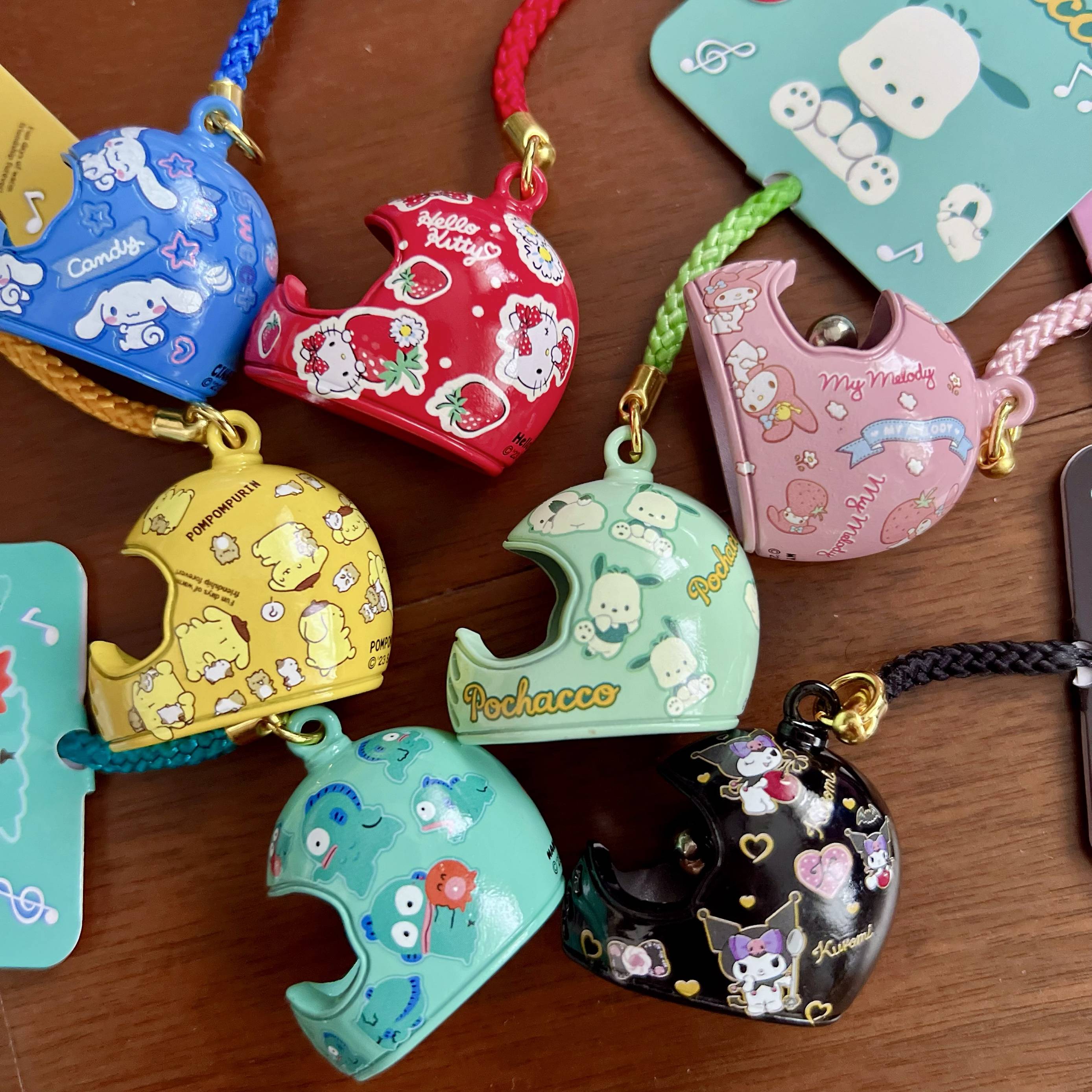 Sanrio co -name Little Bells Royal Kuromi Big Ear Dog Bags Boat Merk Jewelry Car Key Buckle Cute
