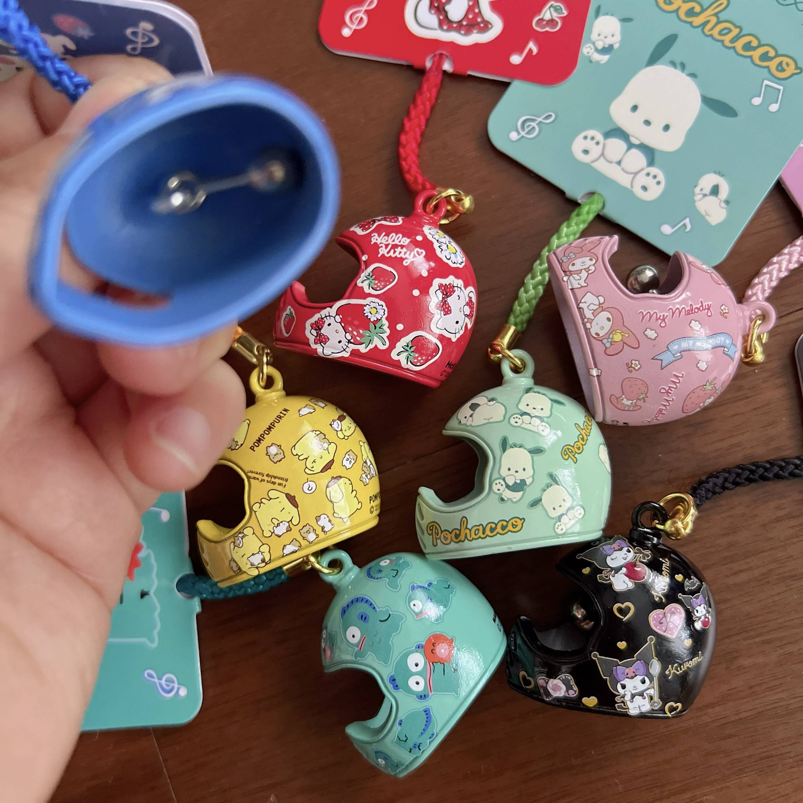 Sanrio co -name Little Bells Royal Kuromi Big Ear Dog Bags Boat Merk Jewelry Car Key Buckle Cute
