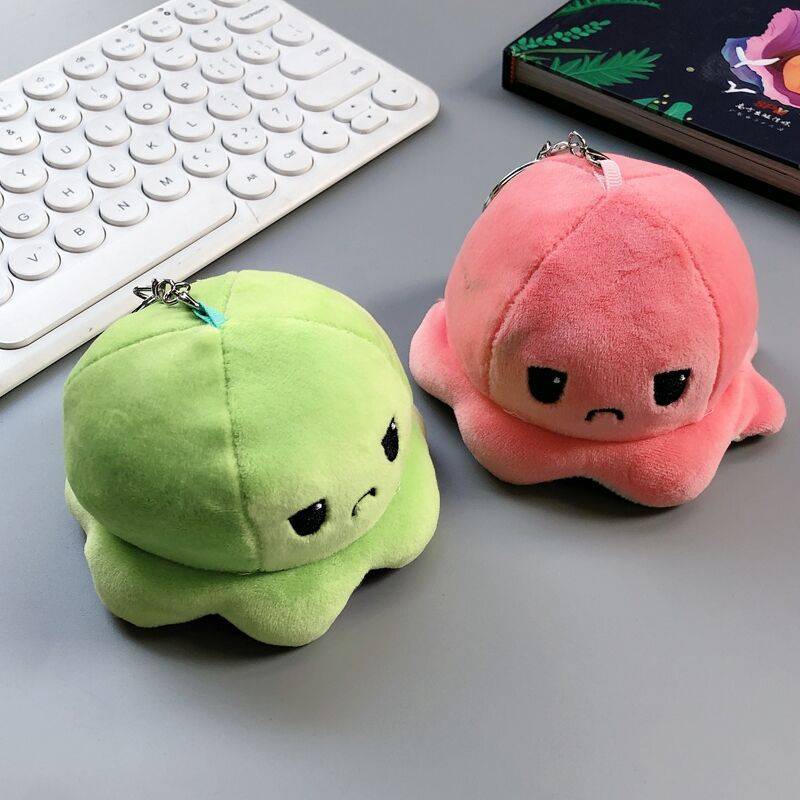 Cross -border flipping octopus doll pendant plush toy new flip octopus keychain doll