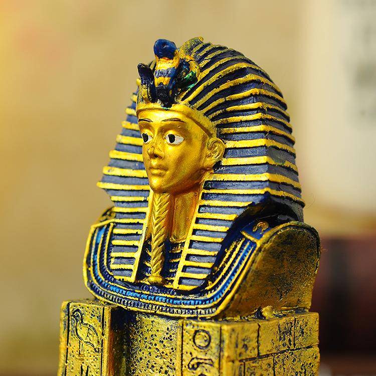 Pharaoh Egyptian Packing Popular Resin Home Decoration Pyramid Facial Model Lion Body Creative Ancient Egyptian Craft