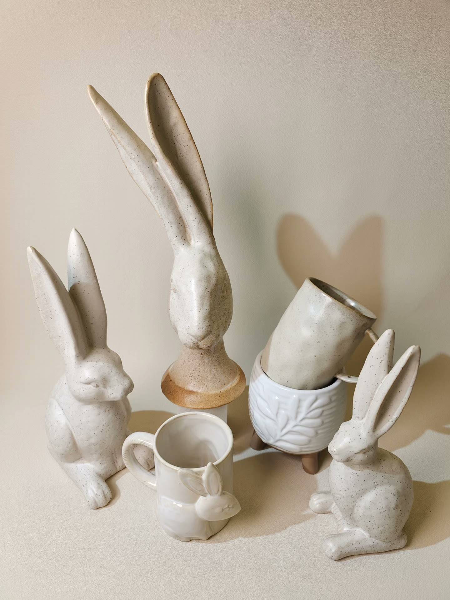 Exit Europe and the United States, Nordic Simple Wind, High -temperature Ceramics Sesame Glaze Rabbit Water Cup · ZA