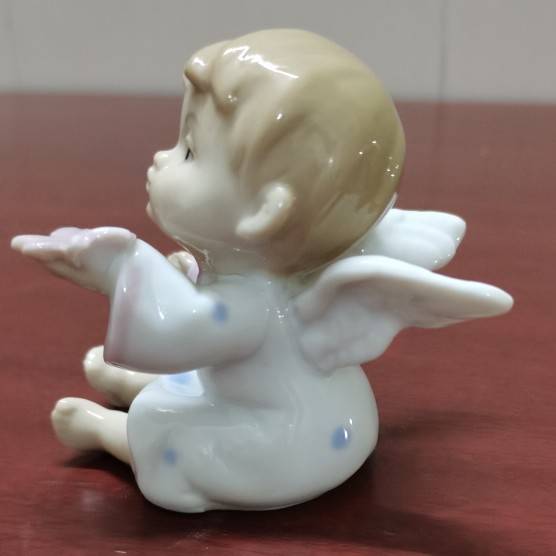 Exit original single -end hand -painted ceramic boy angel all -porcelain ornaments creative gift crafts
