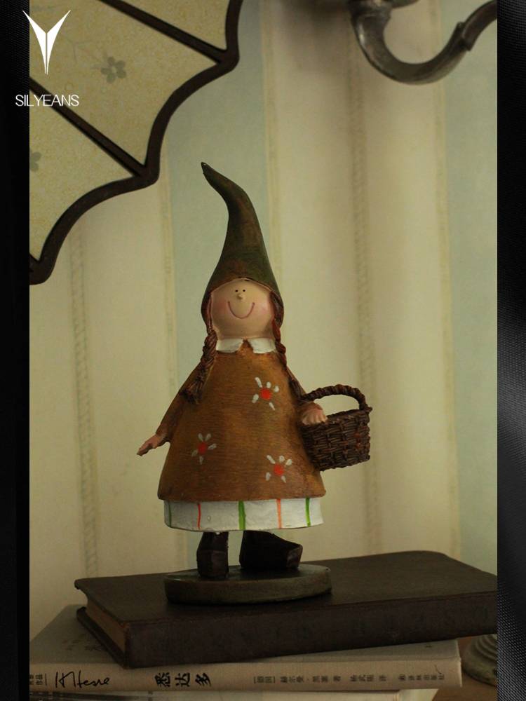 Little girl resin decoration American European -style home settings coffee shop desktop handicraft tide