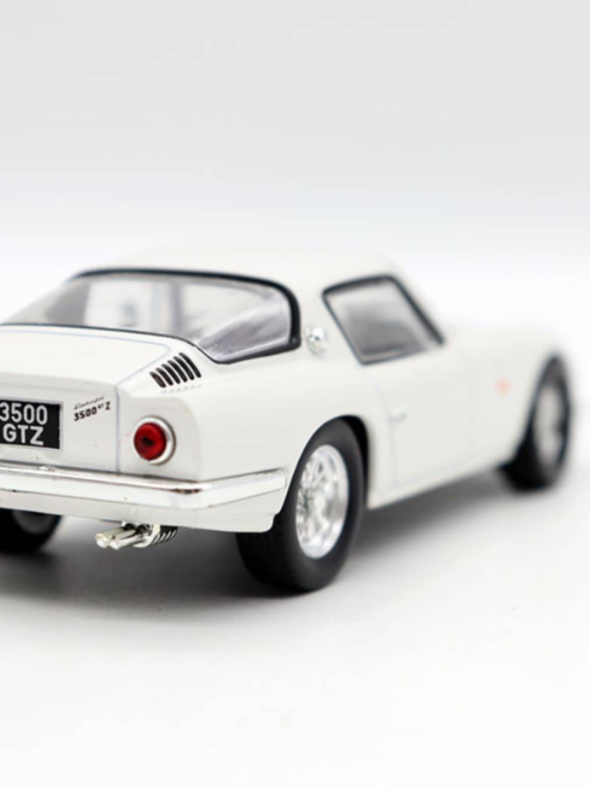 1/43 Lamborghini sports car model decoration