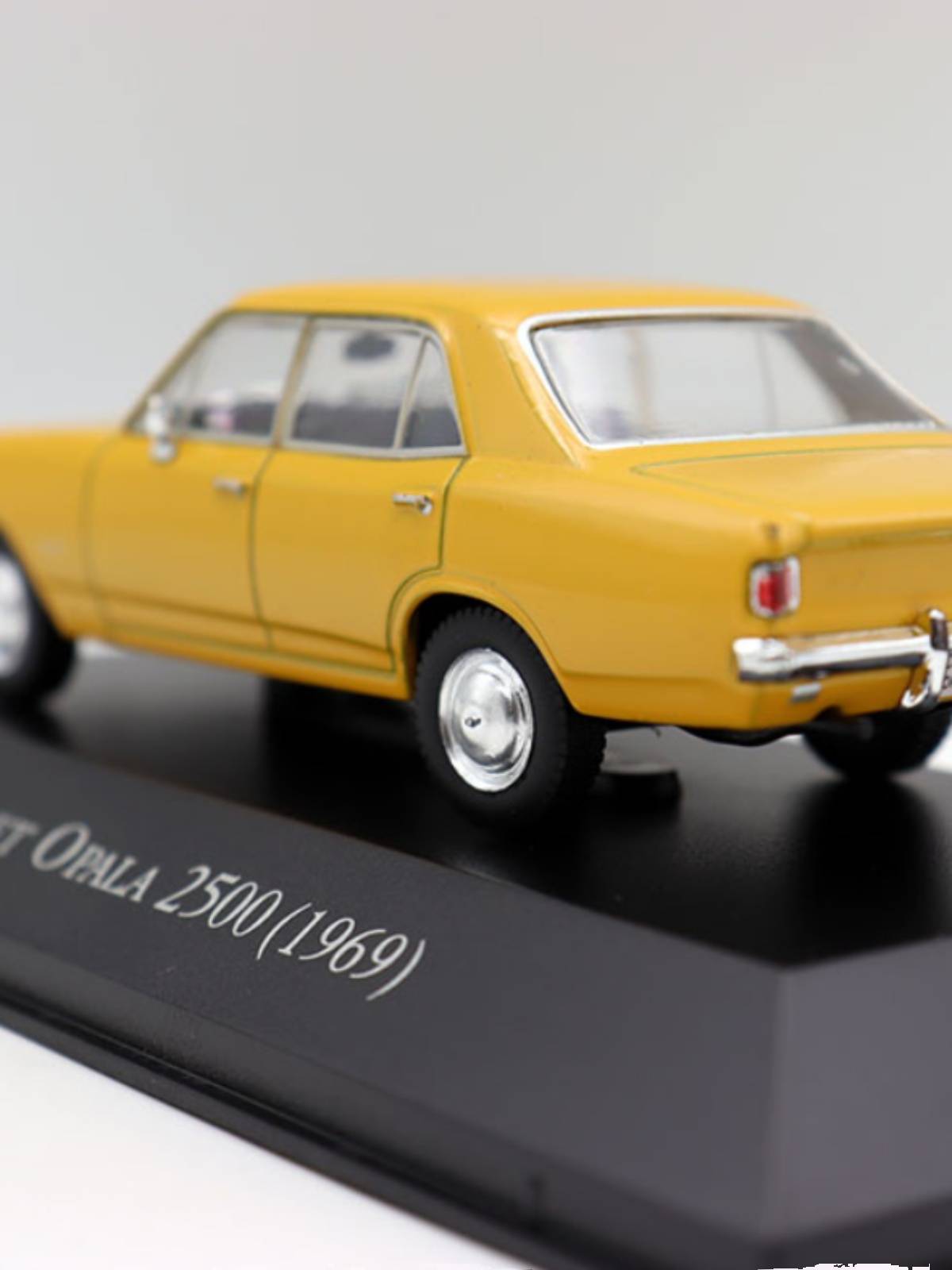 Alloy 1/43 Chevrolet car classic model decoration