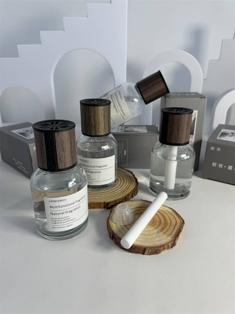 In addition to the liquid fragrance in the formaldehyde vehicle