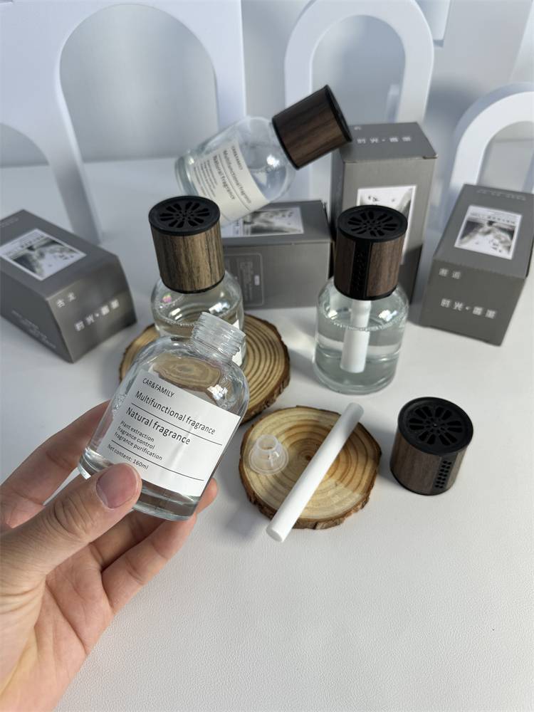 In addition to the liquid fragrance in the formaldehyde vehicle