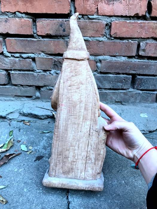 Imitation of wood grain retro to make old Santa decorative decoration