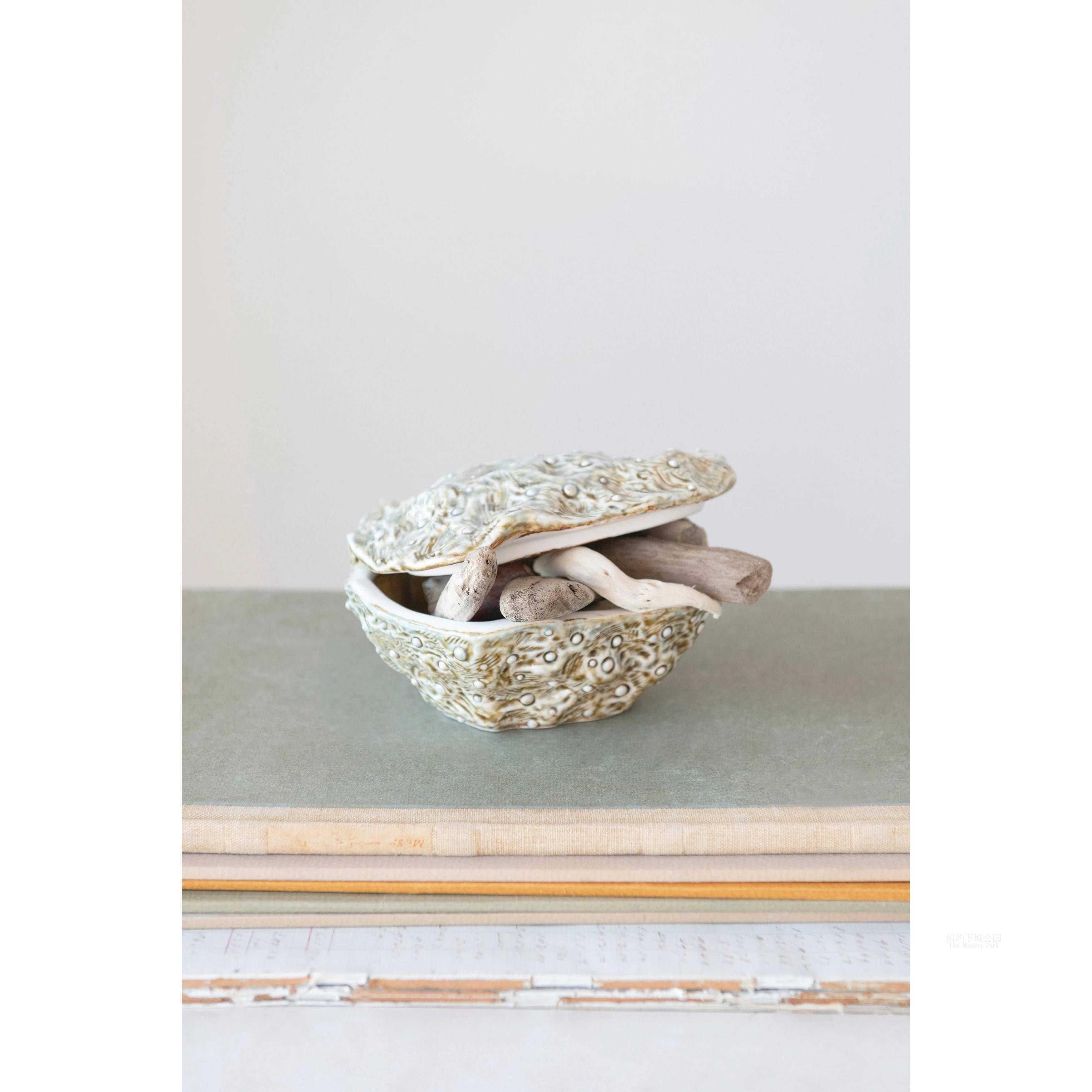 Secret Treasure Oyster Ceramic Decoration Box