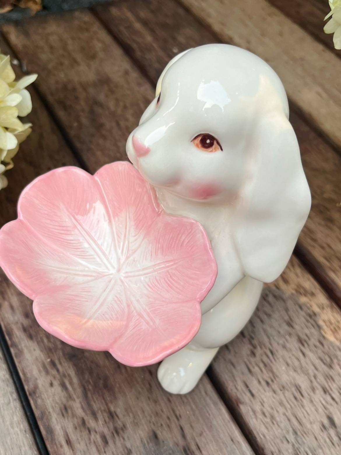 COSMOS ceramic rabbit decoration jewelry