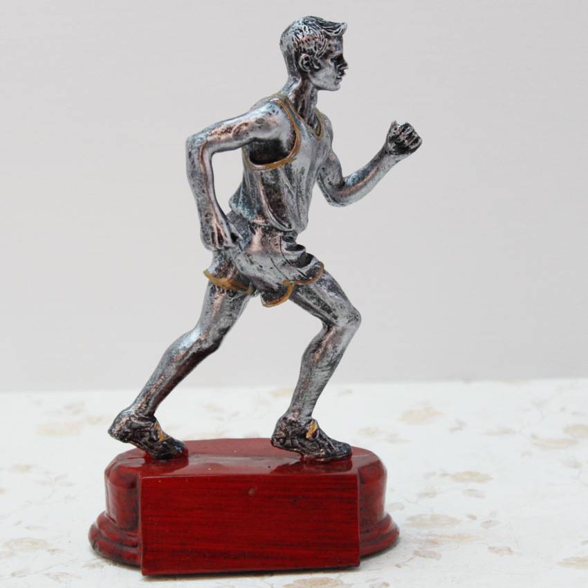 Resin sports series Silver running sports resin trophy for ornament creative gifts and crafts