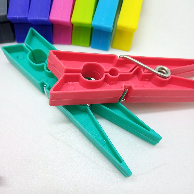 8.2cm small plastic Color spring clip Plastic Clothesline jacket clip long 24pcs/pack