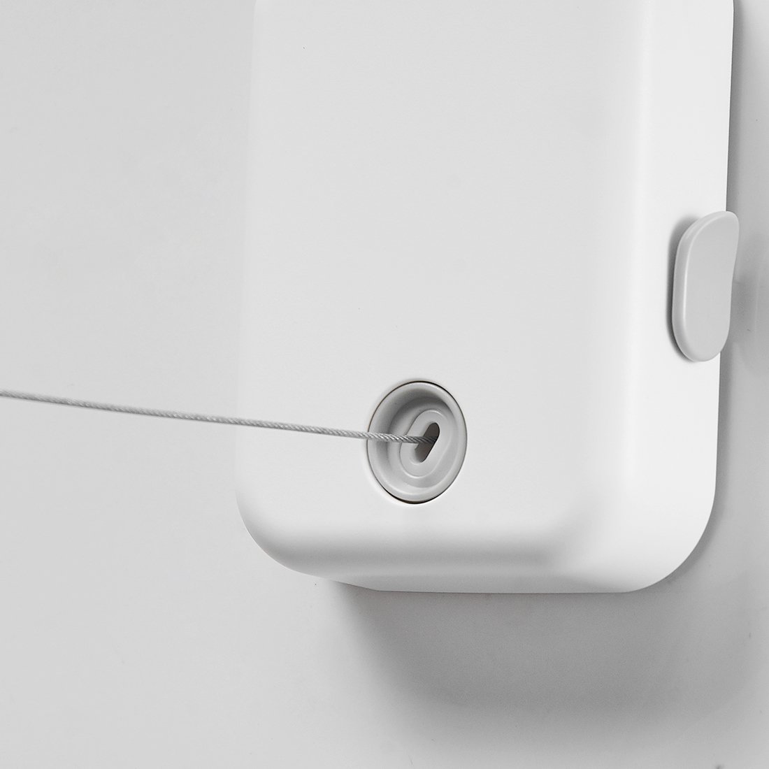 Wall Mounted Drying Steel Wire Retractable Clothesline Indoor Outdoor Clothes Line Lock to Prevent Sagging