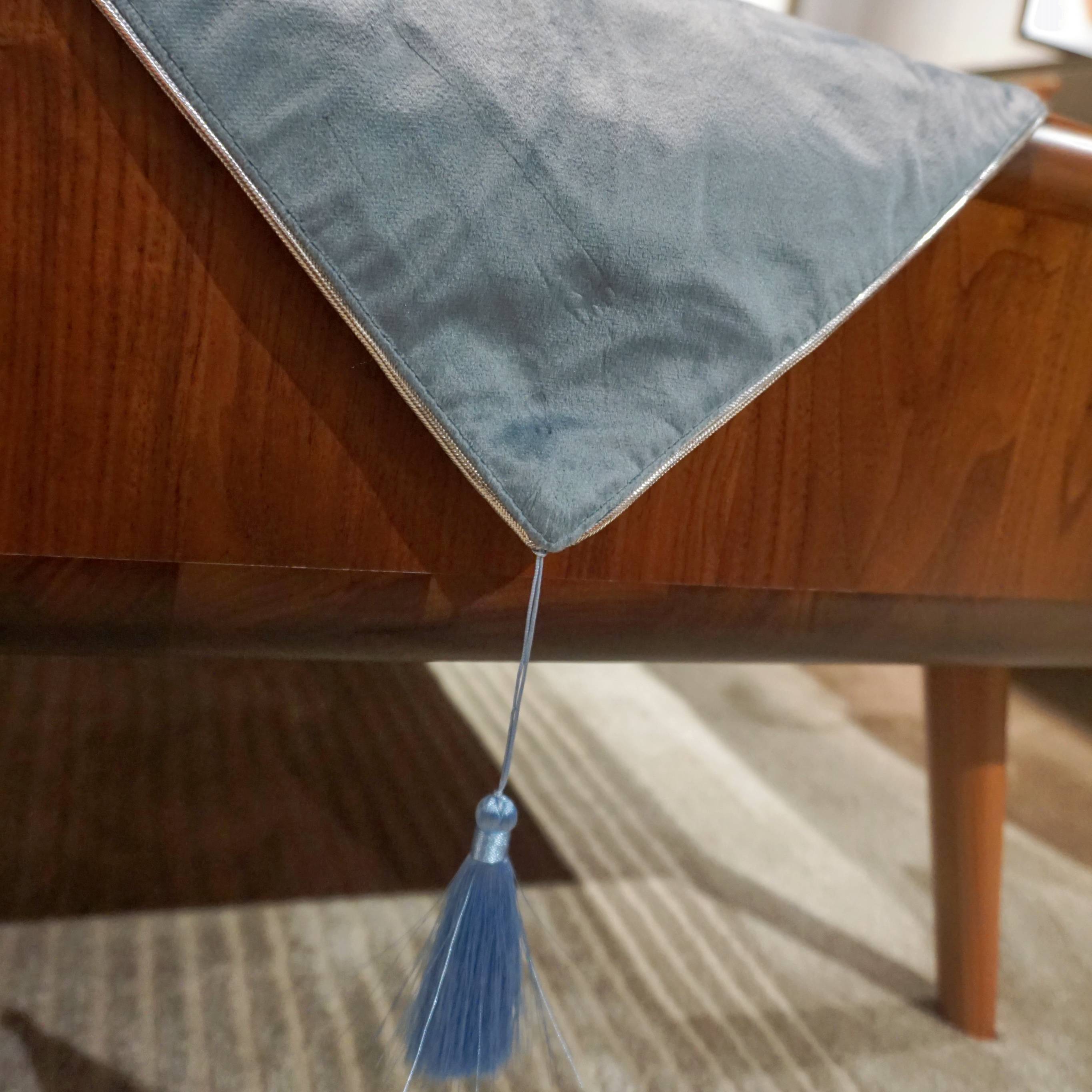 Modern simplicity, light luxury high -end velvet blue fabric double -layer tablecloth Modern Chinese living room restaurant cloth art table flag