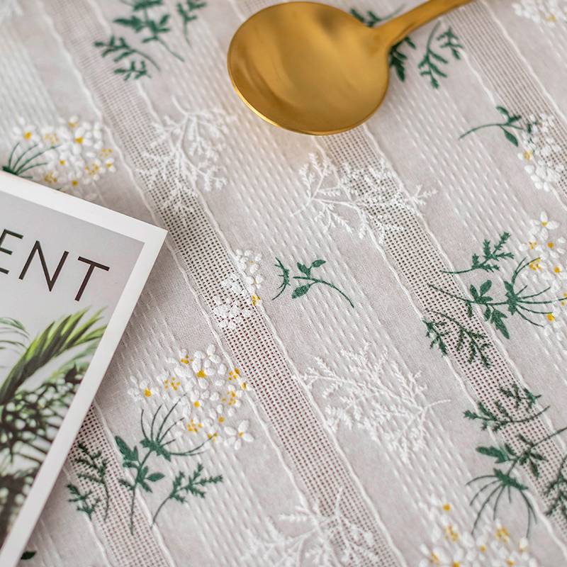 Rectangular fresh and American style crushed flower tablecloth
