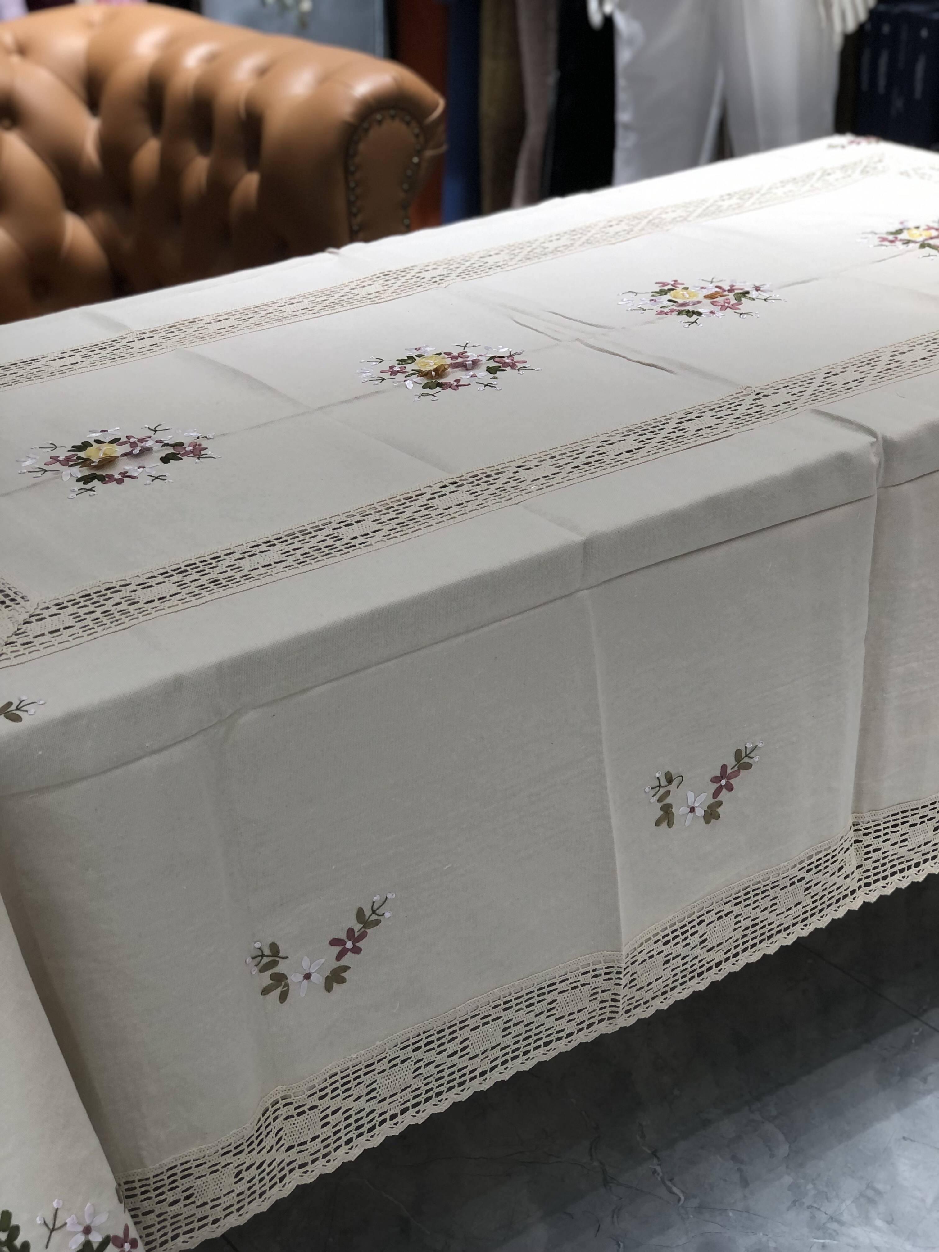 Dining table cloth coffee table cushion cloth household multi -function cover cloth cotton and linen handmade ribbon embroidery thick cloth