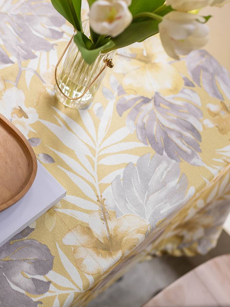 Retro cotton and linen hand -painted plant flower tablecloth