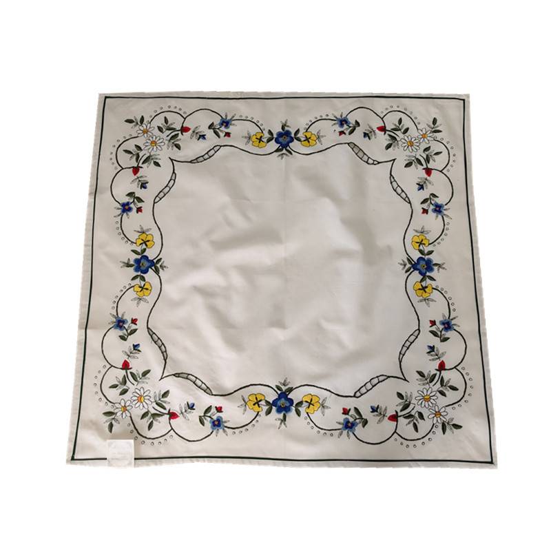 Exporting pastoral small flower universal cover