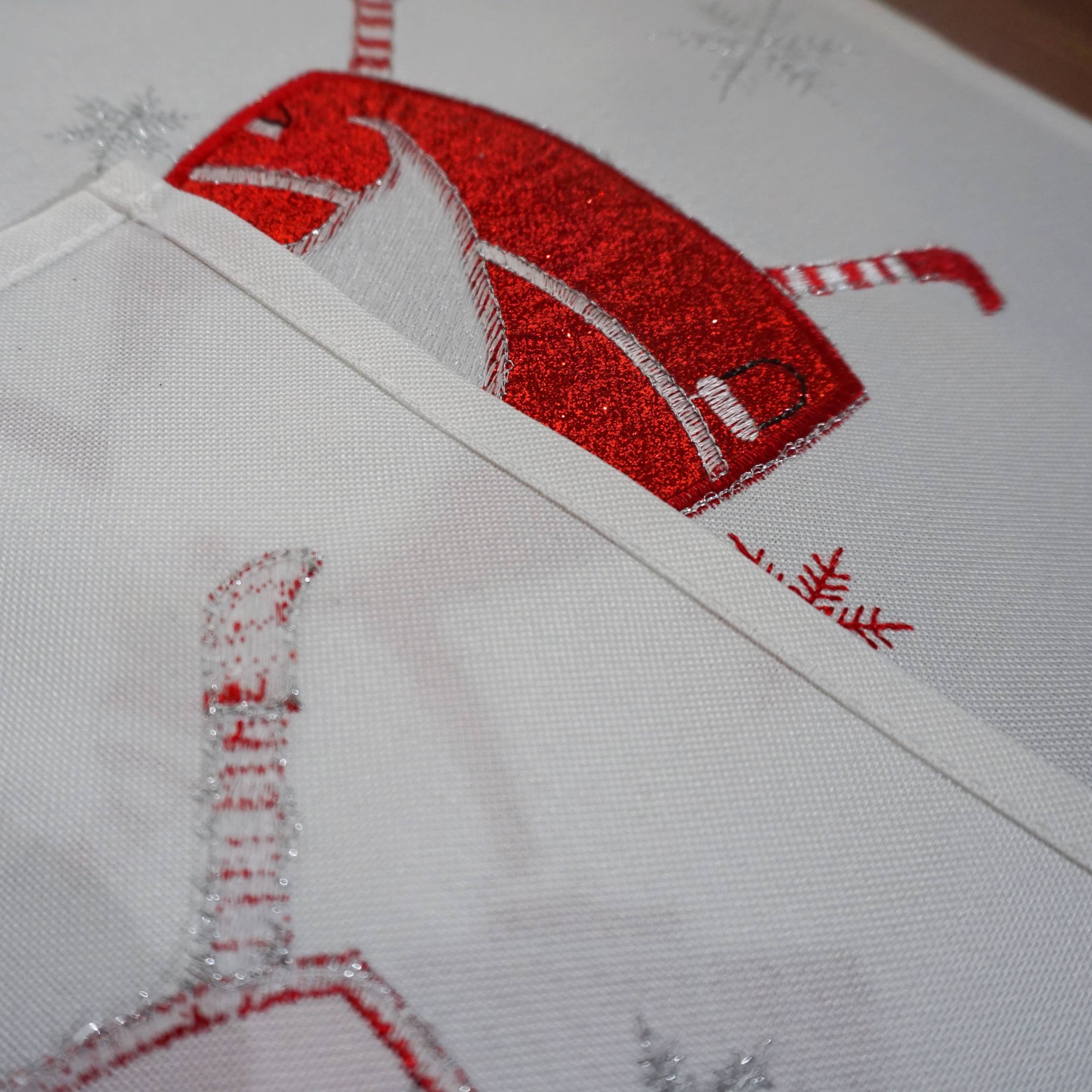 Export EU Tail Single Original Design Fashion Elf Table Cloth Embroidery Formula Cable cloth