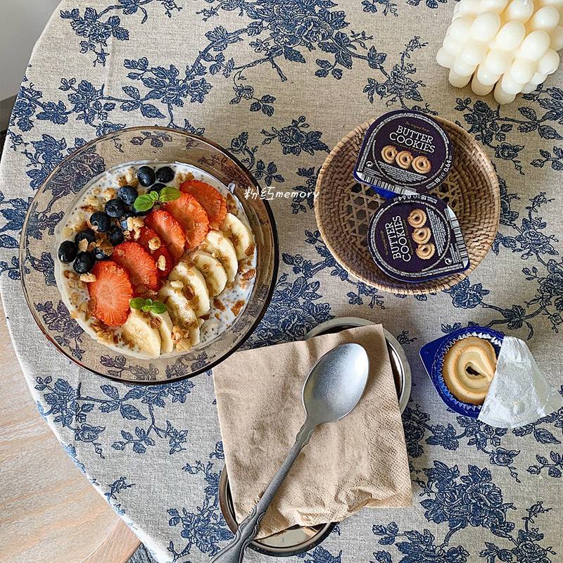 INS Nordic Windfall Big Round Table Chinese Wind Faculty Japanese Dormitory Network Red Blue and Porcelain Cotton Polynance Fresh
