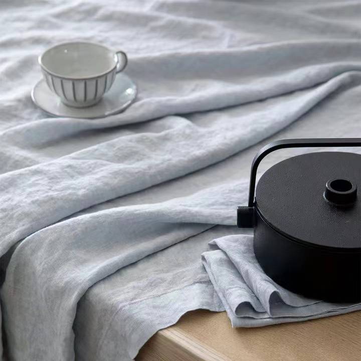 Original simple linen tablecloth can also be a large large flax bed single sofa towel