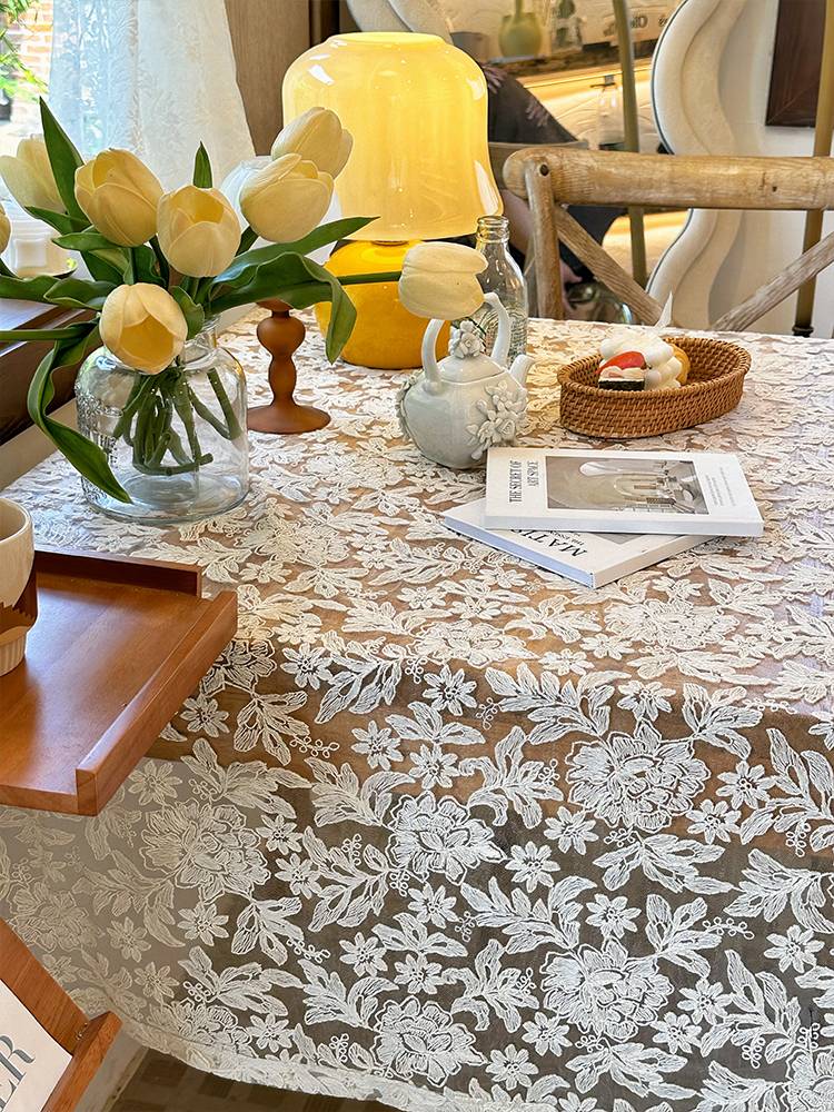 French retro lace embroidered tablecloth