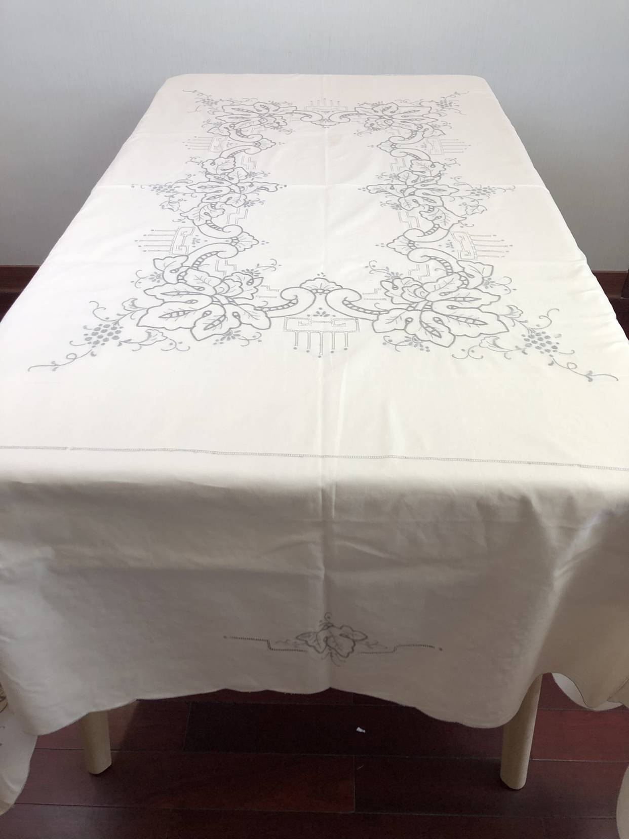 European -style rectangular dining table cloth coffee table western food cushion classic gray embroidered cotton special offer