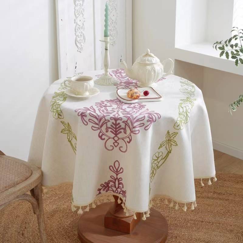 Nordic Baroque round table cloth versatile and beautiful look