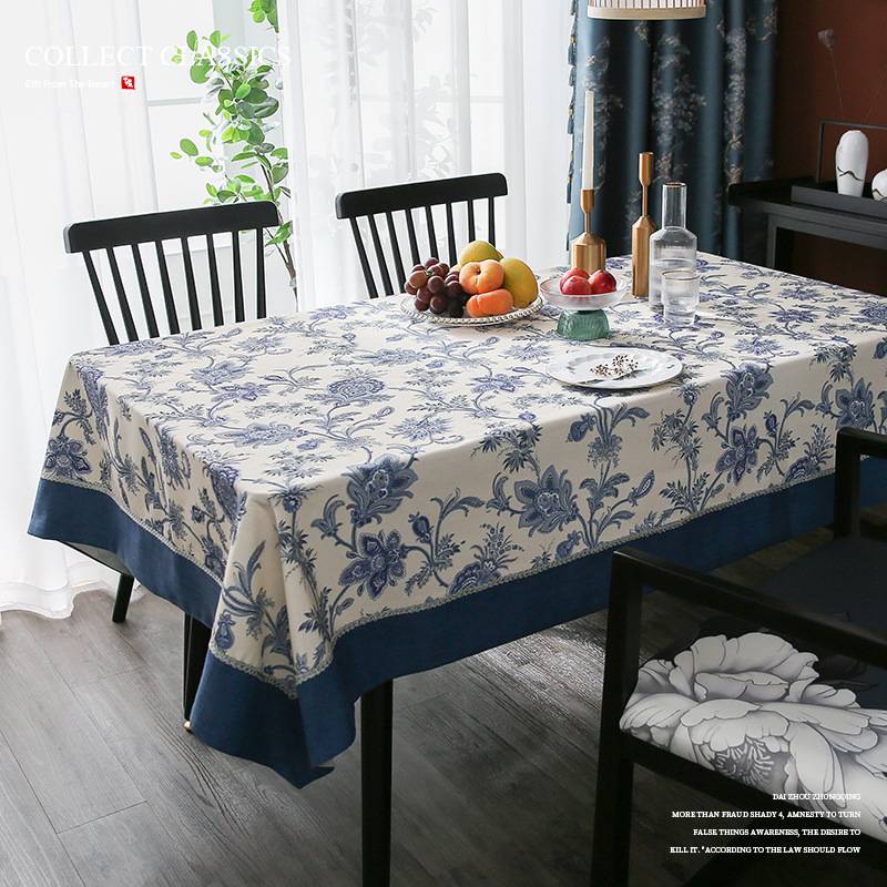 New Chinese blue and white porcelain tablecloths after the new rain