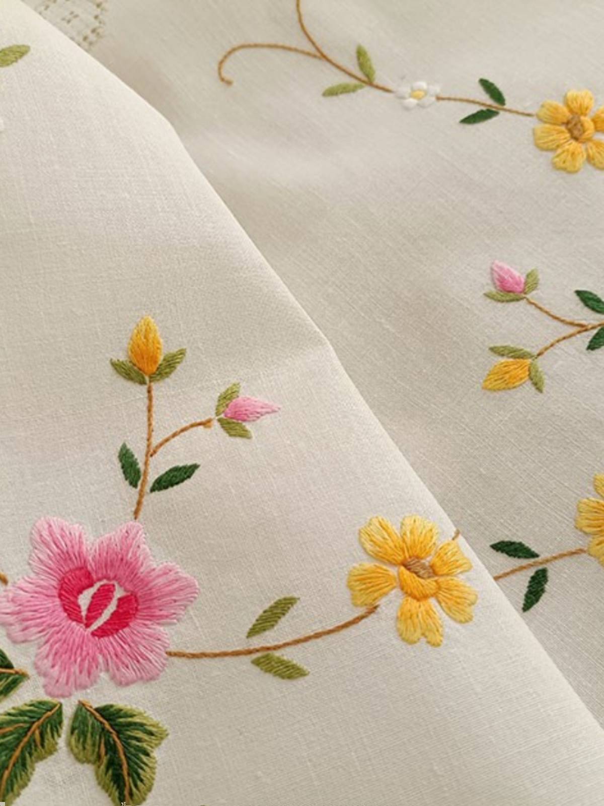 Hand embroidered tide embroidery small fresh cotton color embroidered dining tablecloth